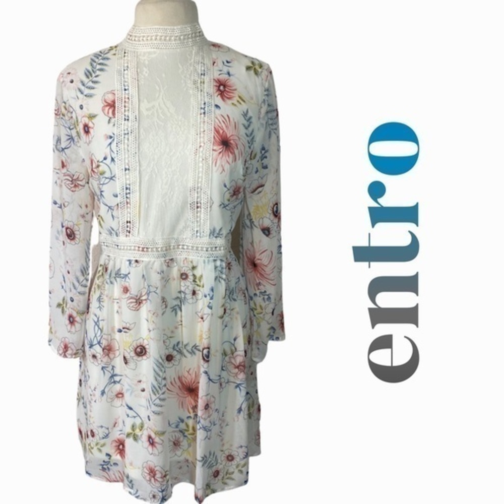Boutique Boho floral crochet lace mock neck dress